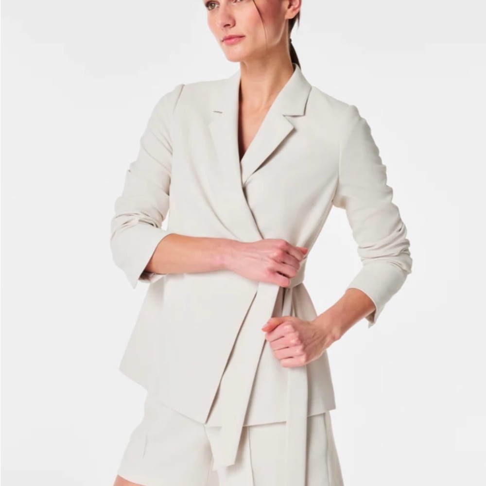 SPANX Women's Cream Wrap Blazer